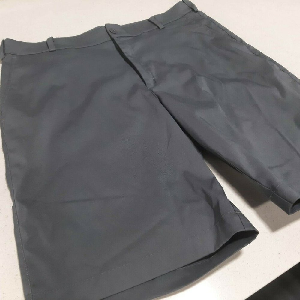 Nike Golf Dri-Fit Shorts, Men's size 36, Gray